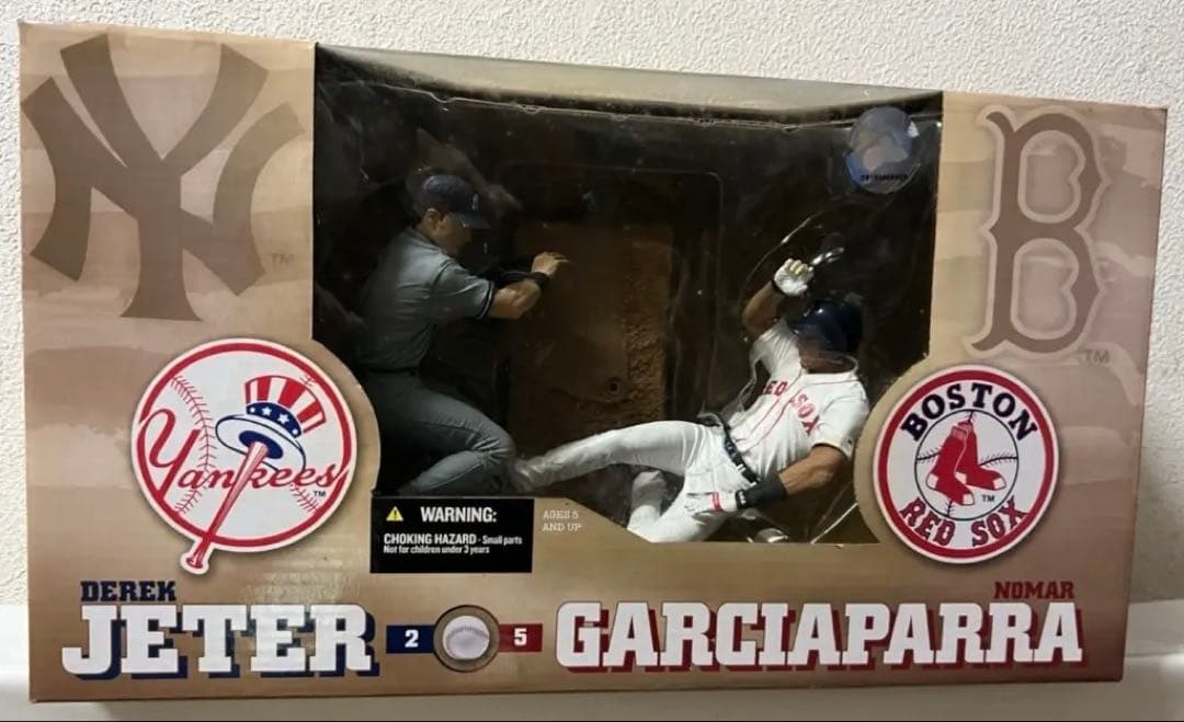 MLB ジーター(NY)とガルシアパーラー(ボストン) マクファーレントイズ