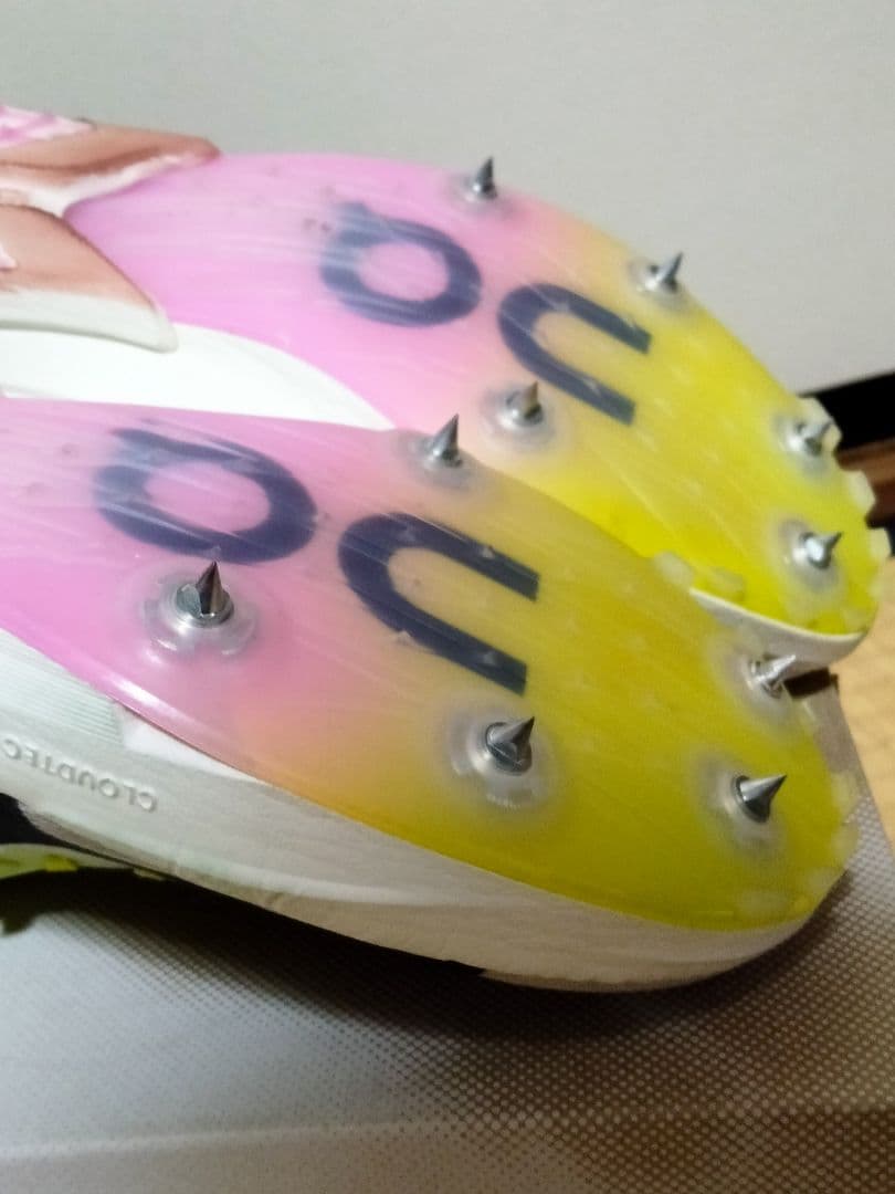 アンプリウス２　On Cloudspike Amplius 2 26.5cm