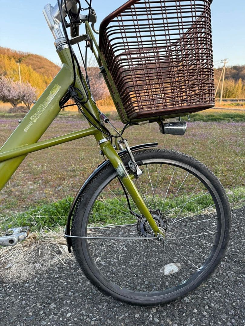 オリーブグリーン 電動アシスト自転車 前カゴ付き