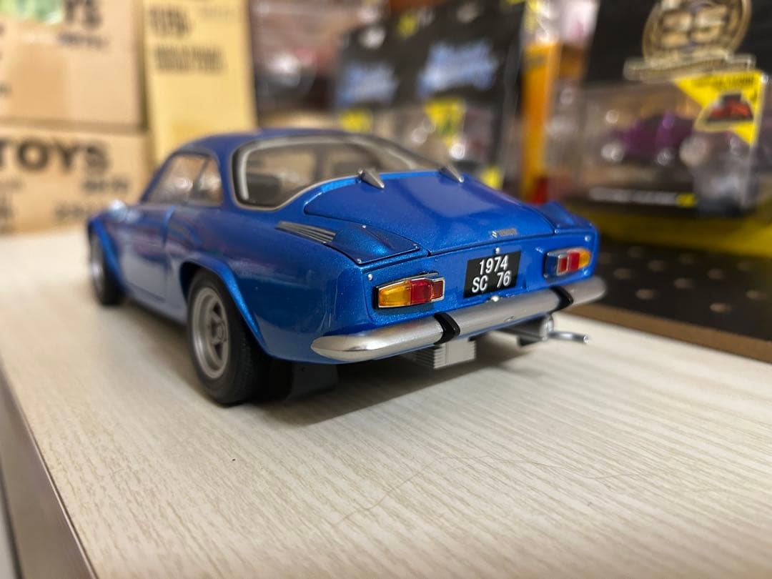 アルピーヌ A110 京商　1/18 ローダウン