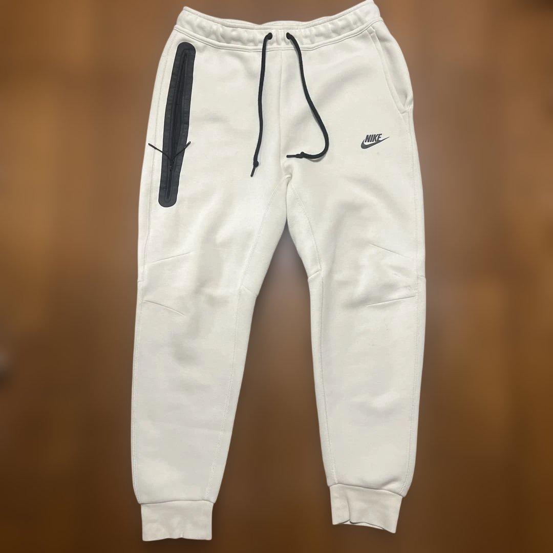 Nike ナイキ テックフリース セットアップ アイボリー パーカー パンツ