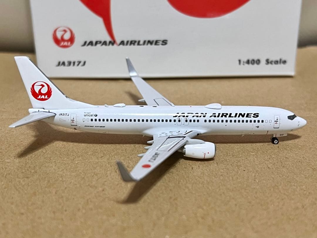 Phoenix 1/400 JAL 日本航空 737-800 JA317J