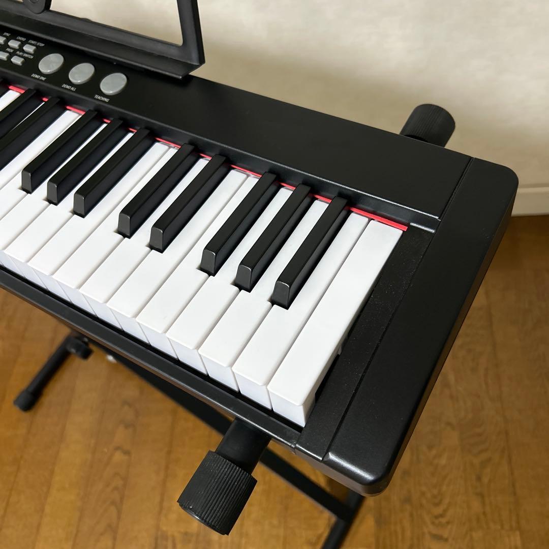 美品！RiZKiZ 61鍵キーボード スリムスタンド・譜面立て付き送料込みです。
