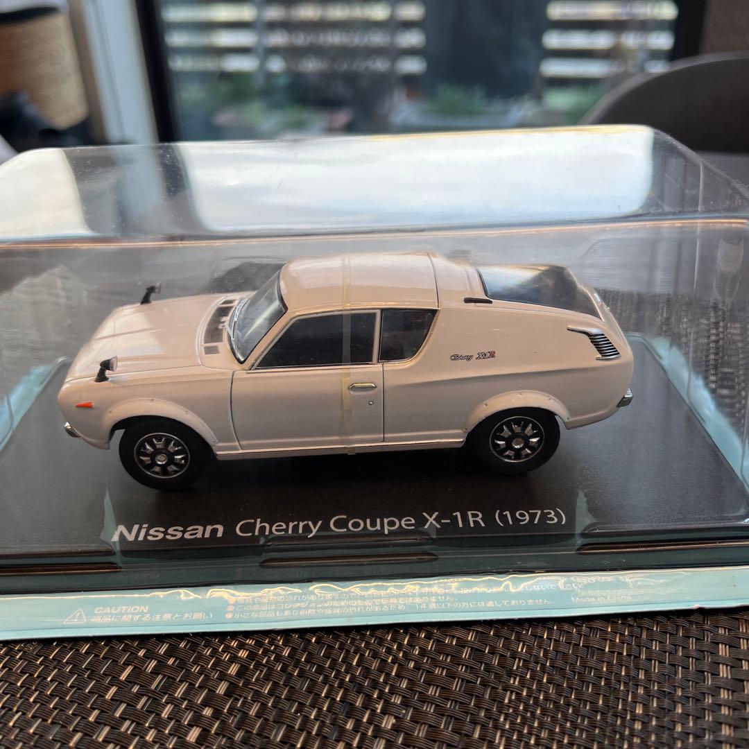 i Nissan Cherry Coupe X-1R (1973) ミニカー