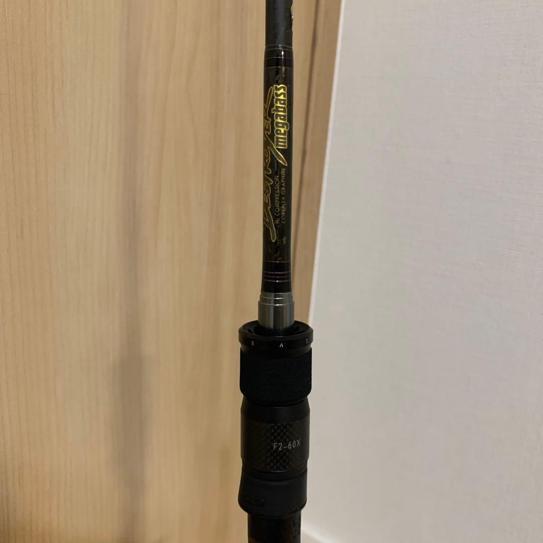 【希少】Megabass F2-60X クリフハンガー ベイトフィネス