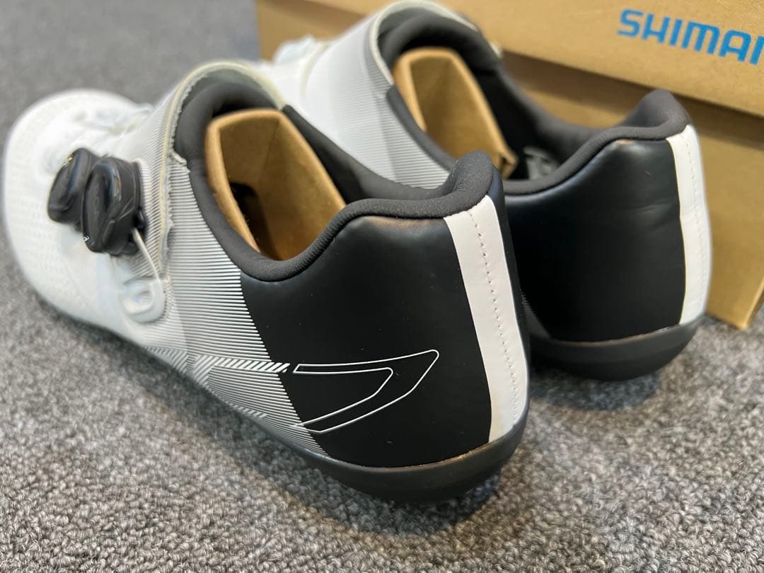 Shiman シマノ SH-RC702 RC7 43サイズ SPD-SL 未使用
