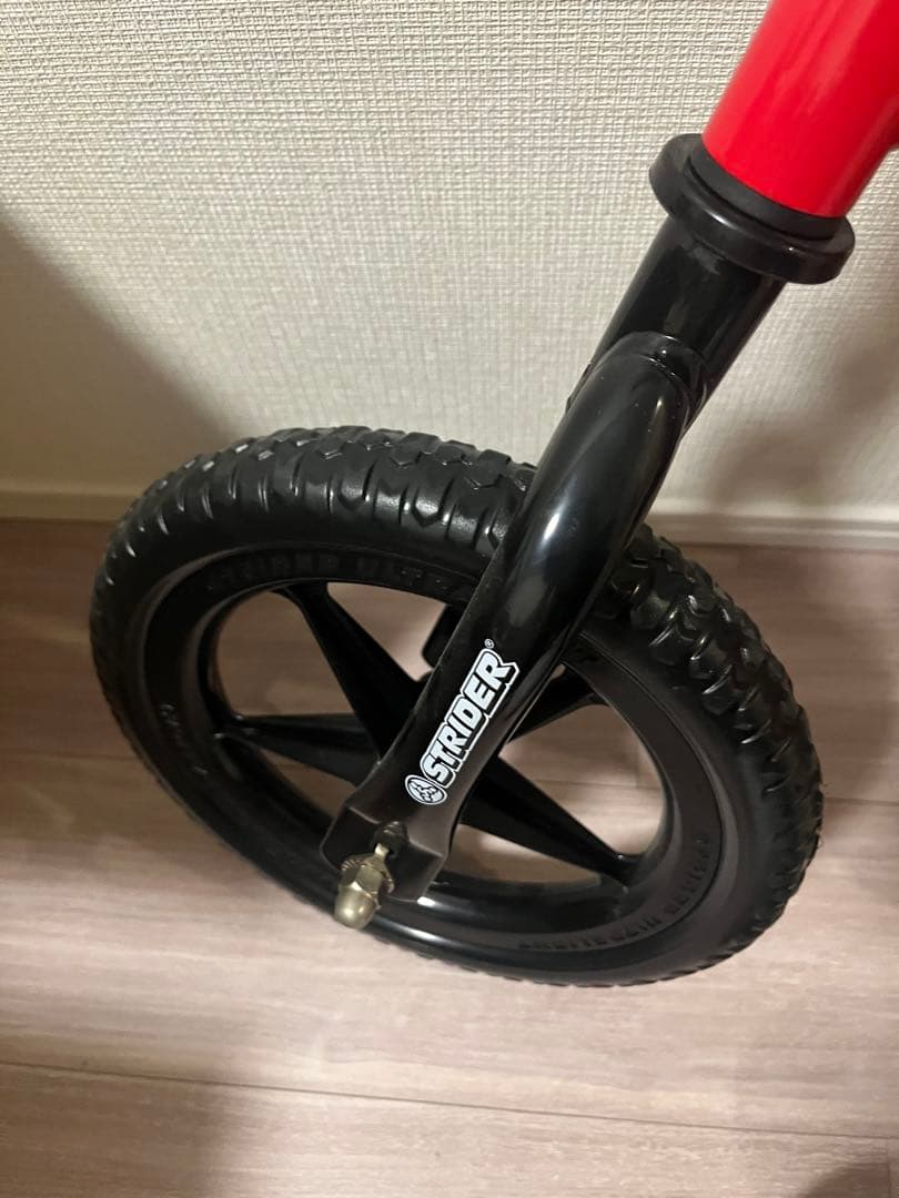 STRIDER 12 バランスバイク 赤