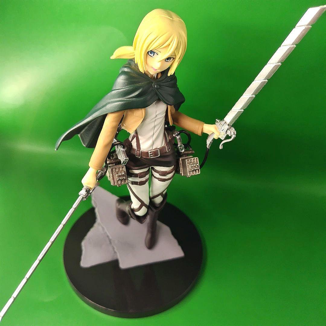 美少女フィギュア　進撃の巨人　タイトー　クリスタ・レンズ フィギュア ジャンク