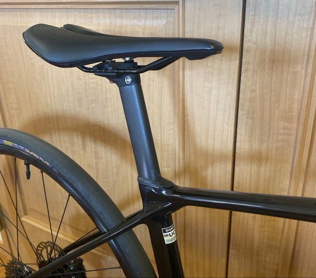 ジャイアント　TCR アドバンスド　2 KOM XS 105 12s
