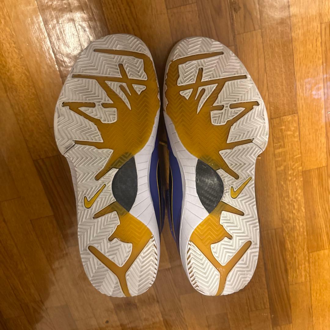 Nike Kobe 4 紫/黄色 UNDEFEATED