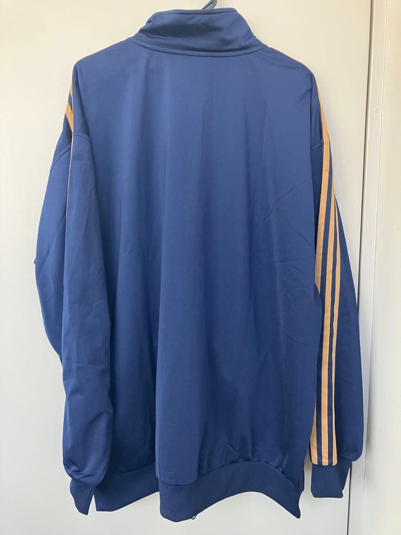 adidas トラックジャケット(ジェンダーニュートラル)