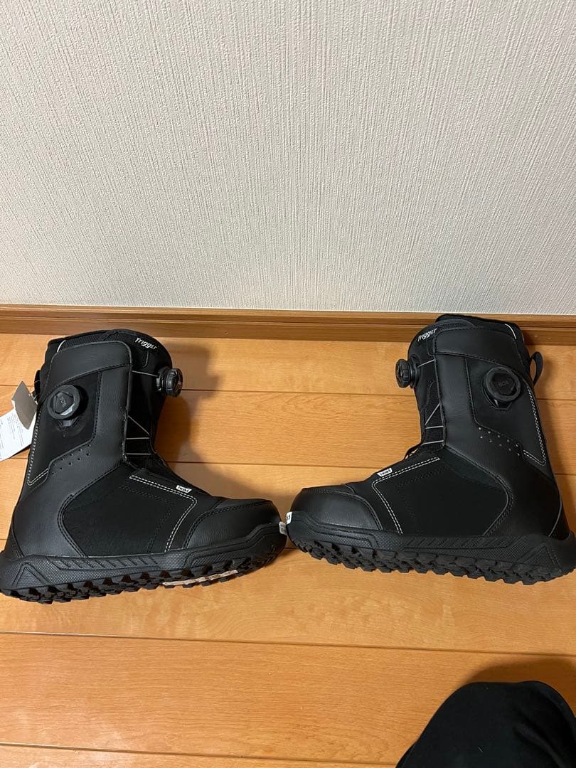 新品未使用HEAD Trigger 26.5cm 超軽量スノーボードブーツ