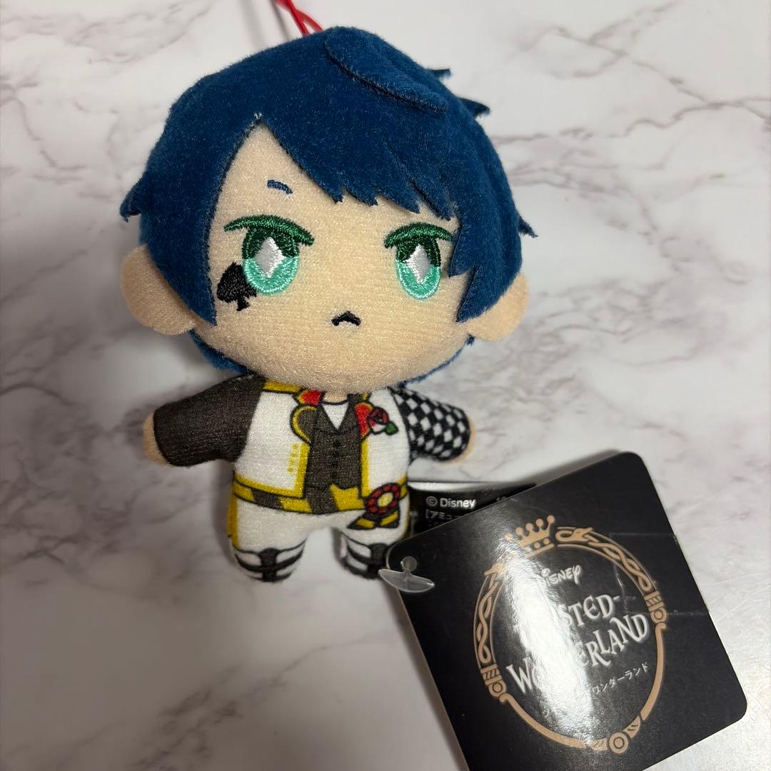 ディズニー ツイステッドワンダーランド ぬいぐるみ マスコット ハーツラビュル寮