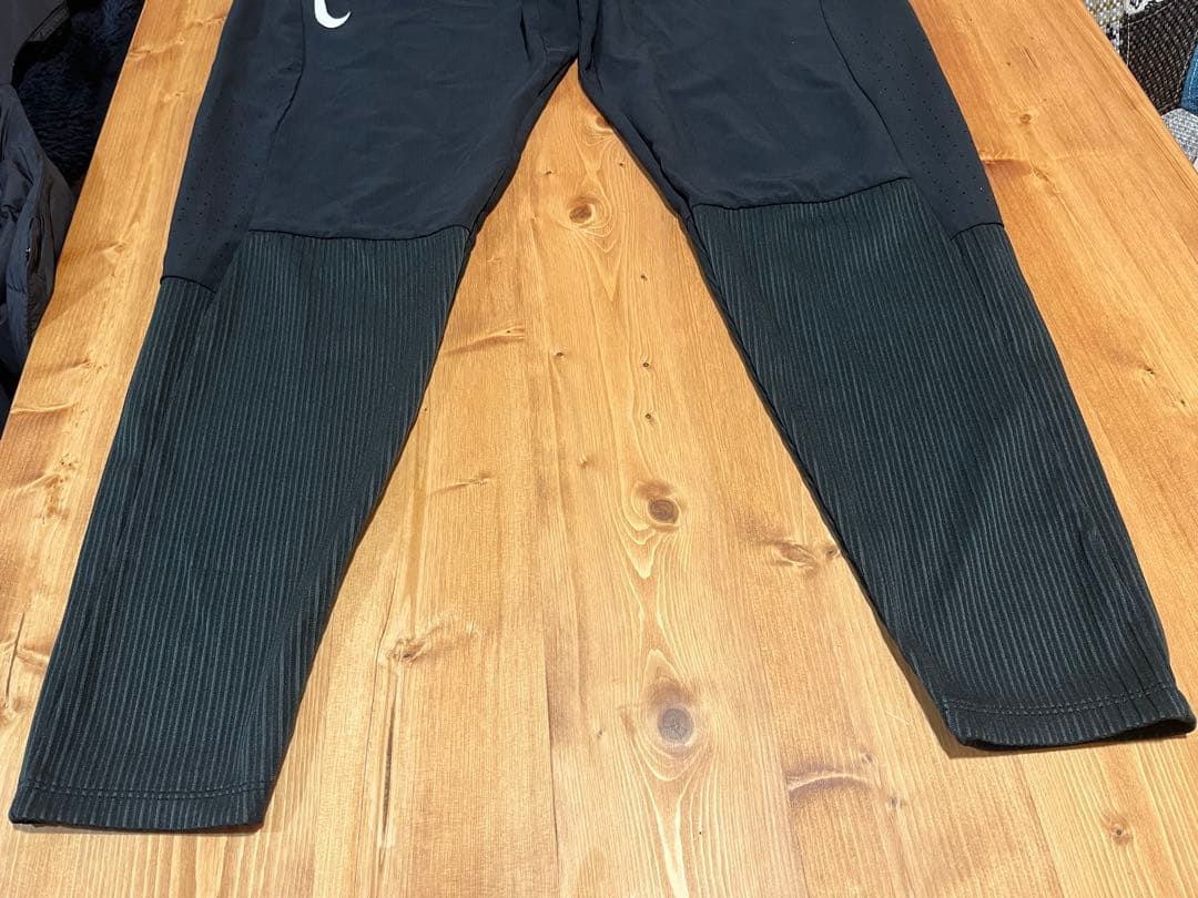 NIKE Dri-FIT ADV エアロスイフト Mサイズ