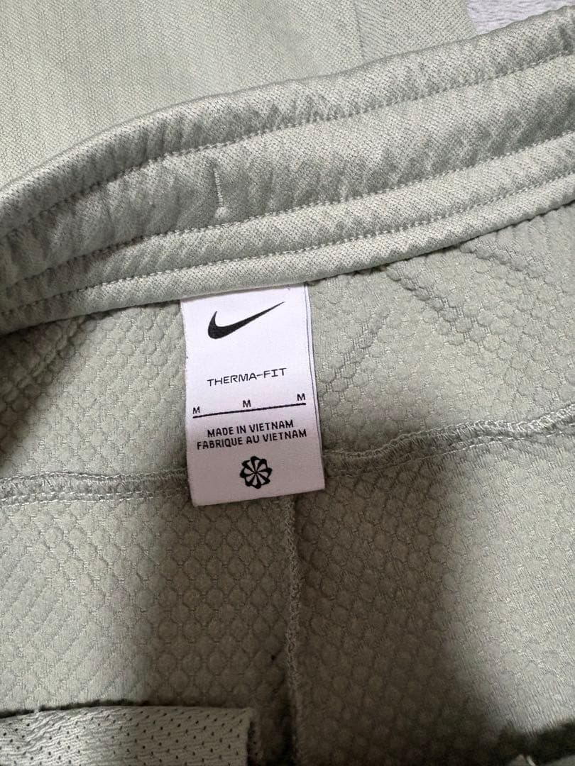 Nike Therma-FIT ジャージ上下セット Mサイズ ライトグリーン