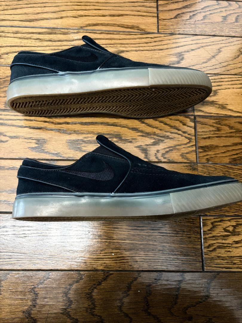 NIKE SB ジャノスキー スリッポン FN5893　26cm