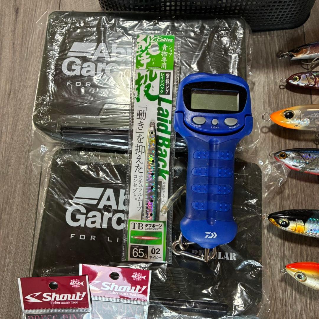 引退品 ジグ トッププラグ ケース ハリ ショアジグまとめ売り