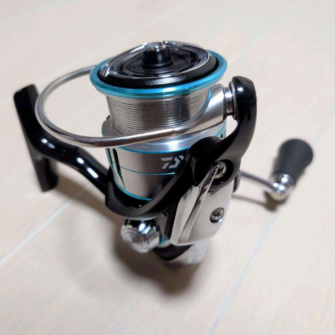 ダイワ 19 エメラルダスLT 3000S-C-DH DAIWA