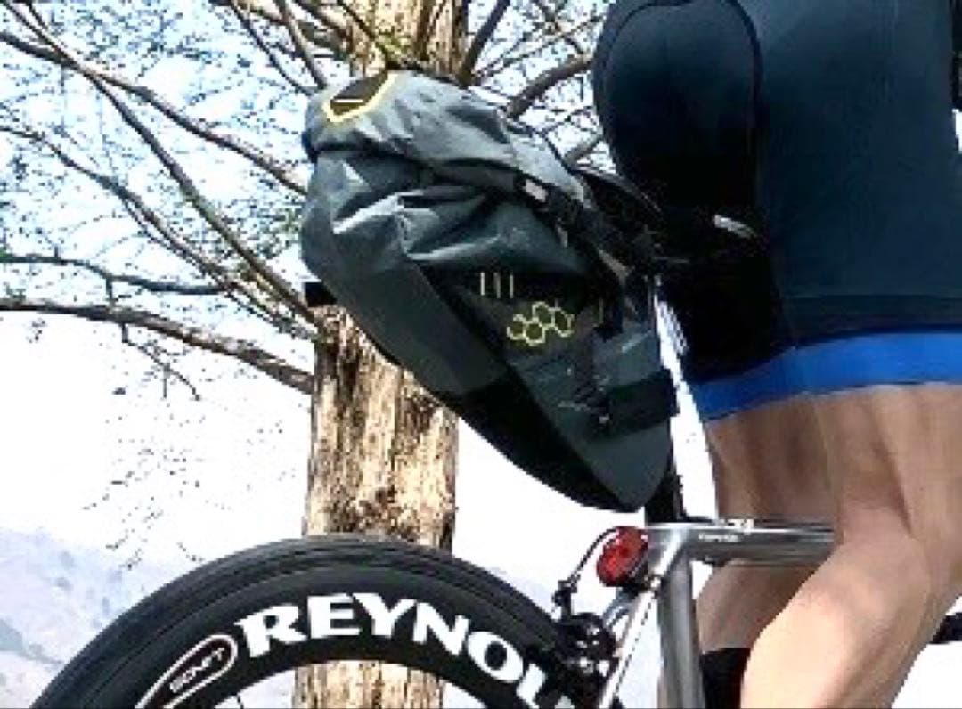 アクセサリー APIDURA Saddle Bag