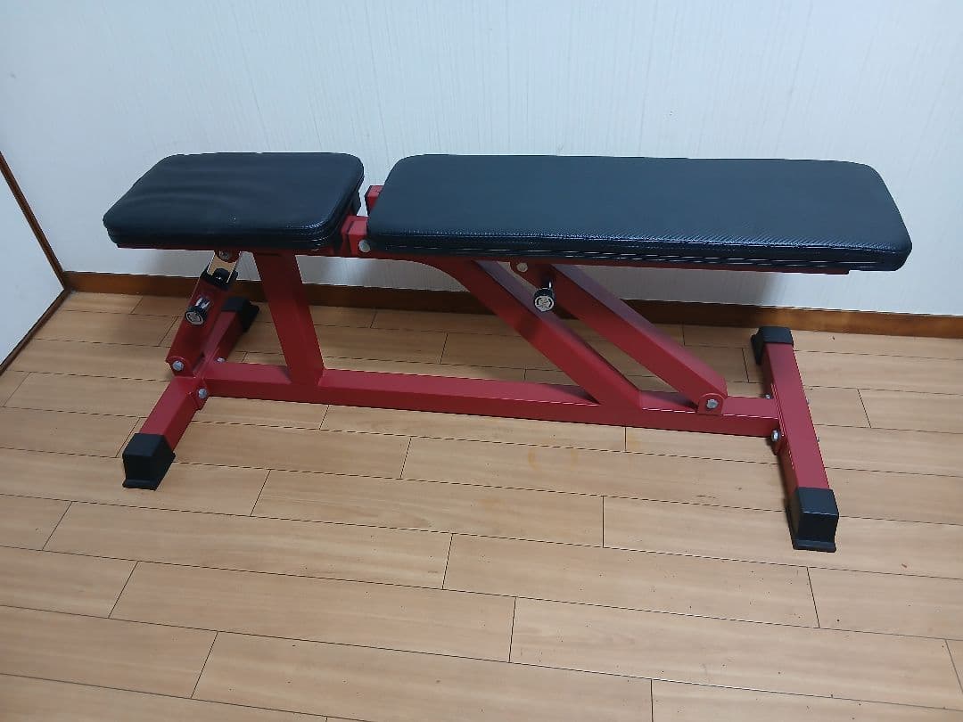 トレーニングベンチ