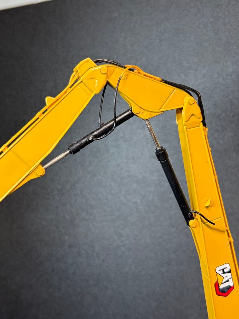 1/50 CAT 352 高所解体仕様 重機 建機