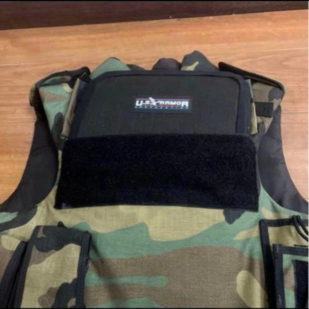 米軍放出品　米軍　BODY ARMOUR ソフトアーマー　プレート付き　送料無料
