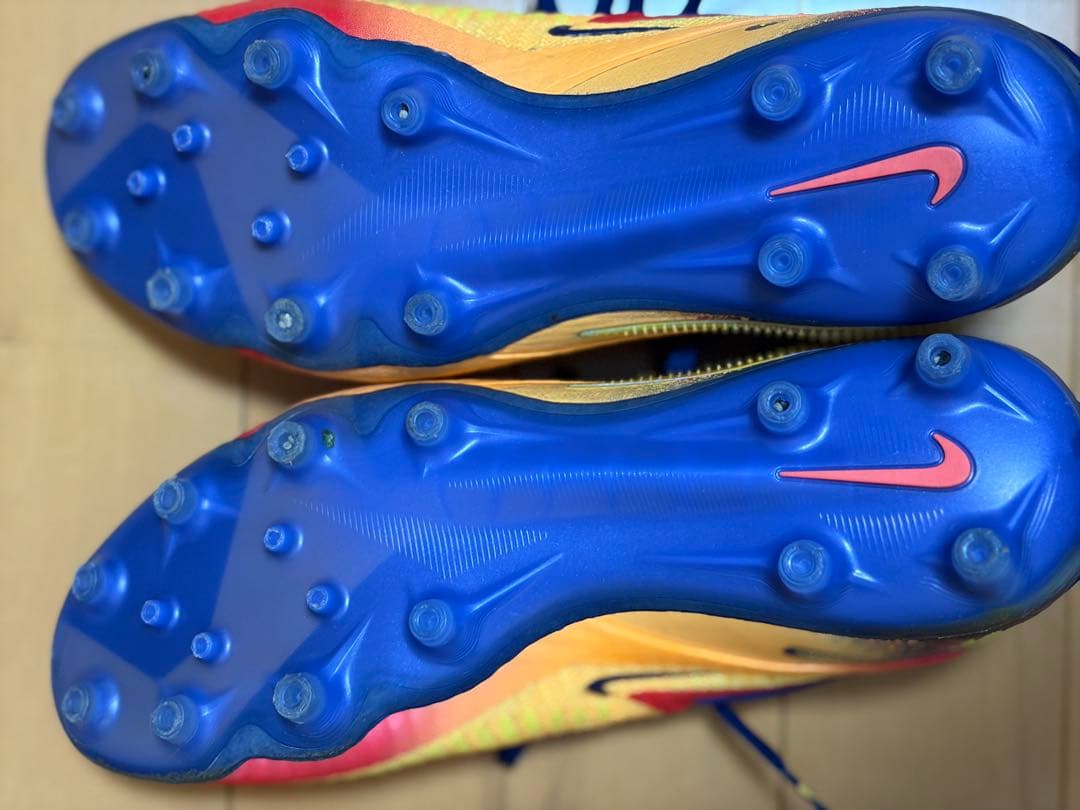 Nike Phantom サッカーシューズ AG 26