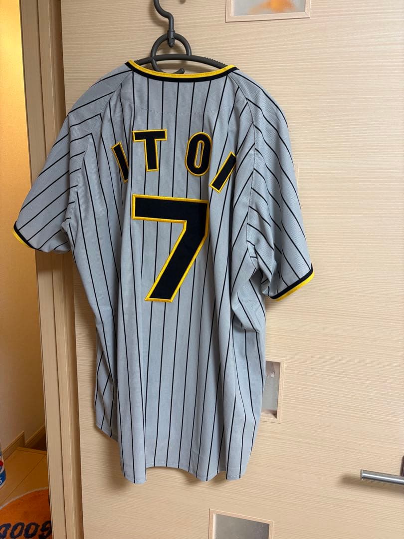 糸井嘉男　阪神タイガース　ビジターユニフォーム