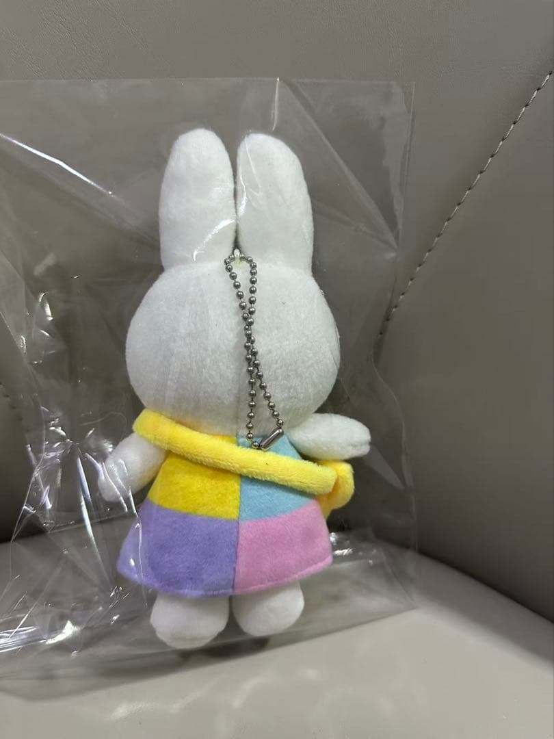 ミッフィー カラフルドレス マスコットぬいぐるみ