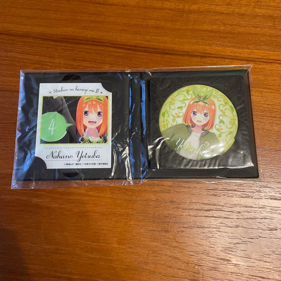 五等分の花嫁 缶バッジセットとフィギュア