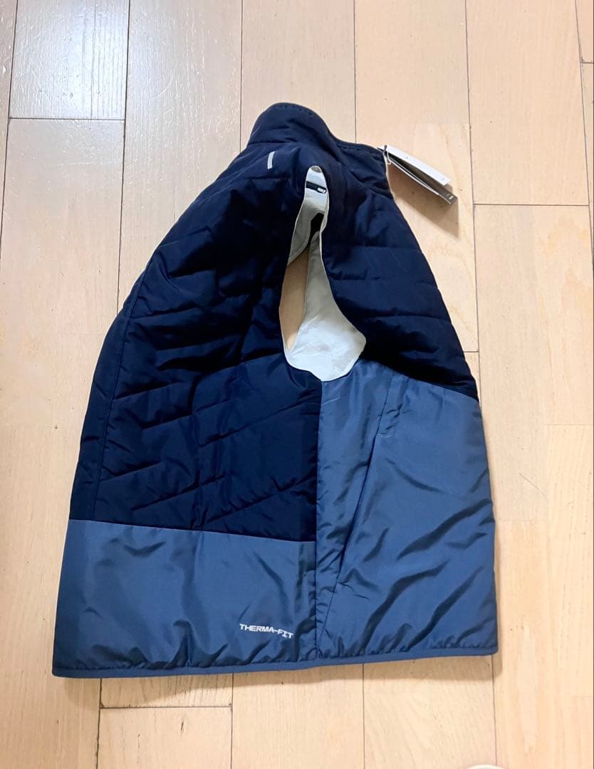 NIKE ランニングウェア ベスト 新品 アウター ナイキ XL ネイビー