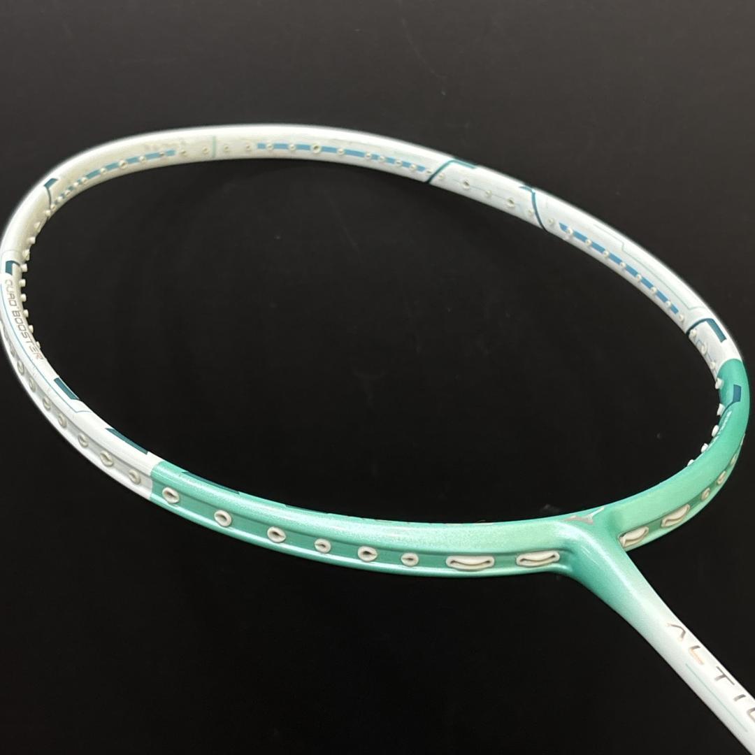 MIZUNO　ミズノ　ALTIUS　LITE　バトミントンラケット　ガット無し