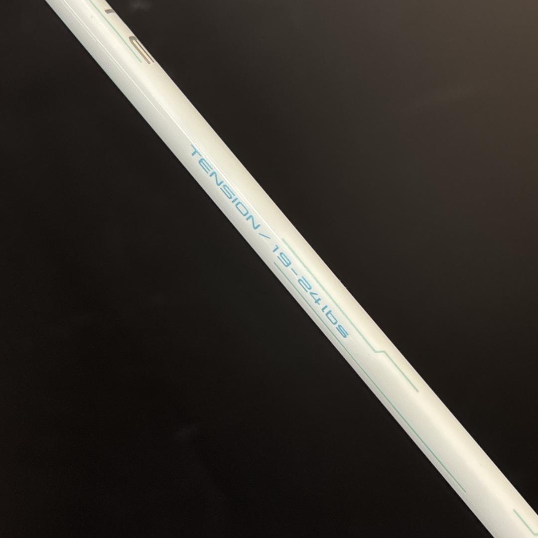 MIZUNO　ミズノ　ALTIUS　LITE　バトミントンラケット　ガット無し