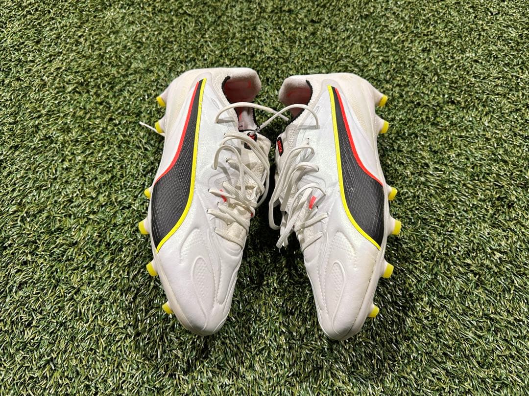 サッカースパイクプーマキング20アルティメットfg/agモデル