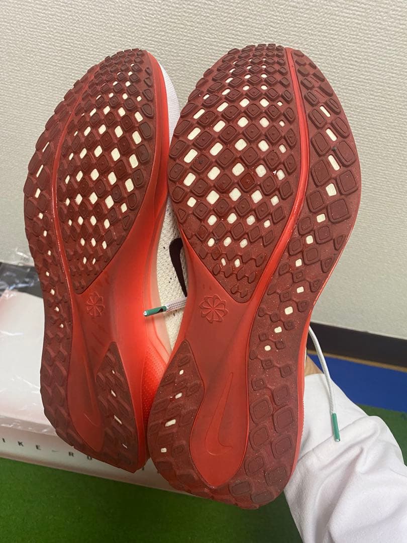 NIKE RUNNING 限定モデル