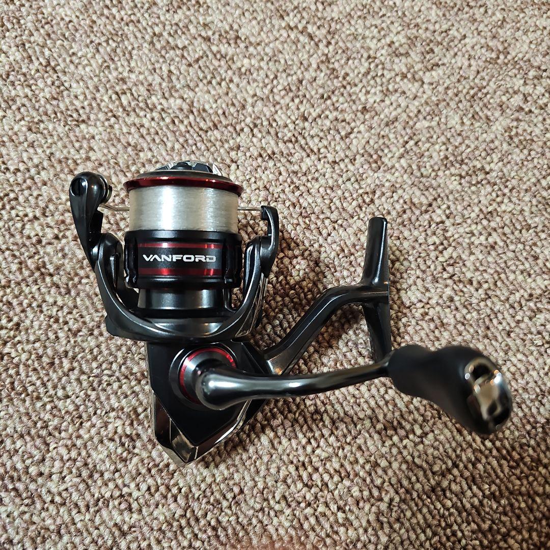 SHIMANO　VANFORD C2500shg スピニングリール
