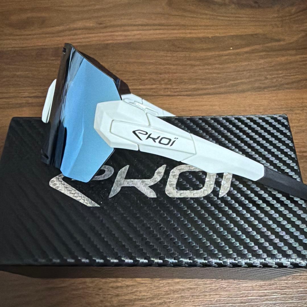エコイ EKOI premium90サングラス