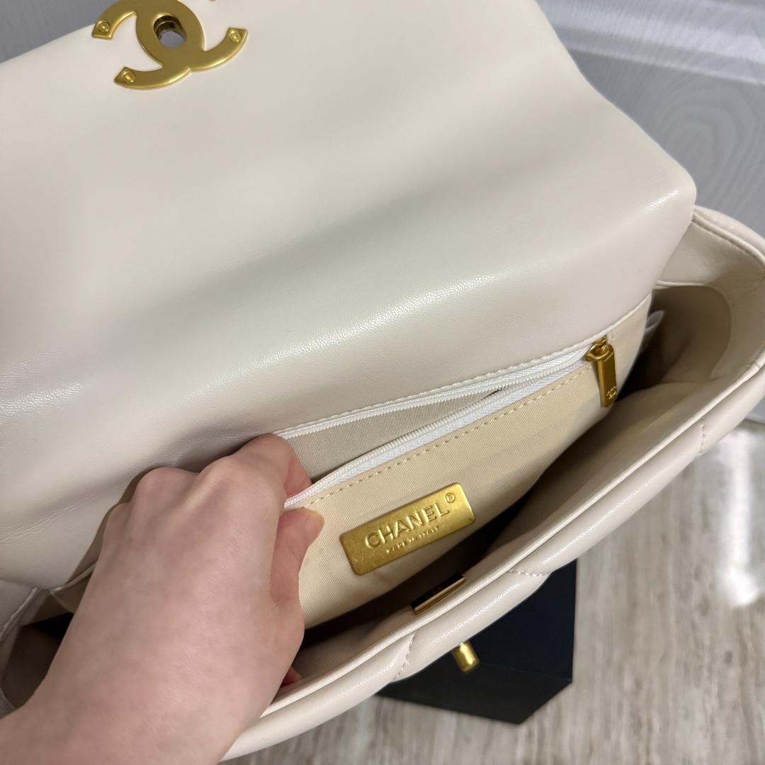 レディース　ショルダーバッグ　正規品