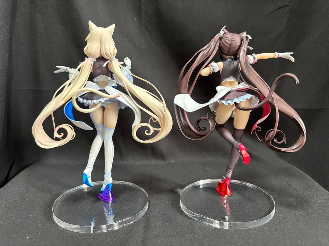 ネコぱら　ショコラ　バニラ　レースクイーン　フィギュア　MIMEYOI 色紙