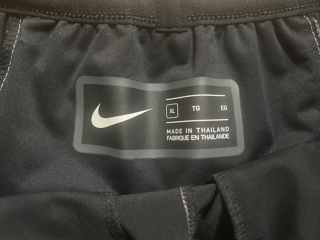 Tech Pack NIKE ショートパンツ 希少