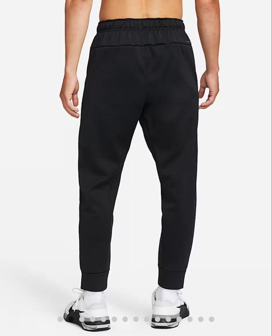 NIKE ジャージパンツ　テーパードパンツ　裏起毛　サーマフィット　黒　L 新品
