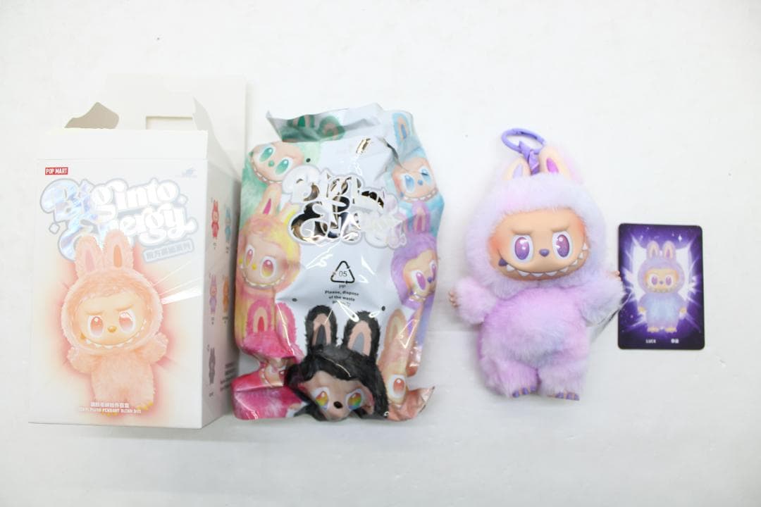 POP MART Big into Energy３体 31-TO0302-11