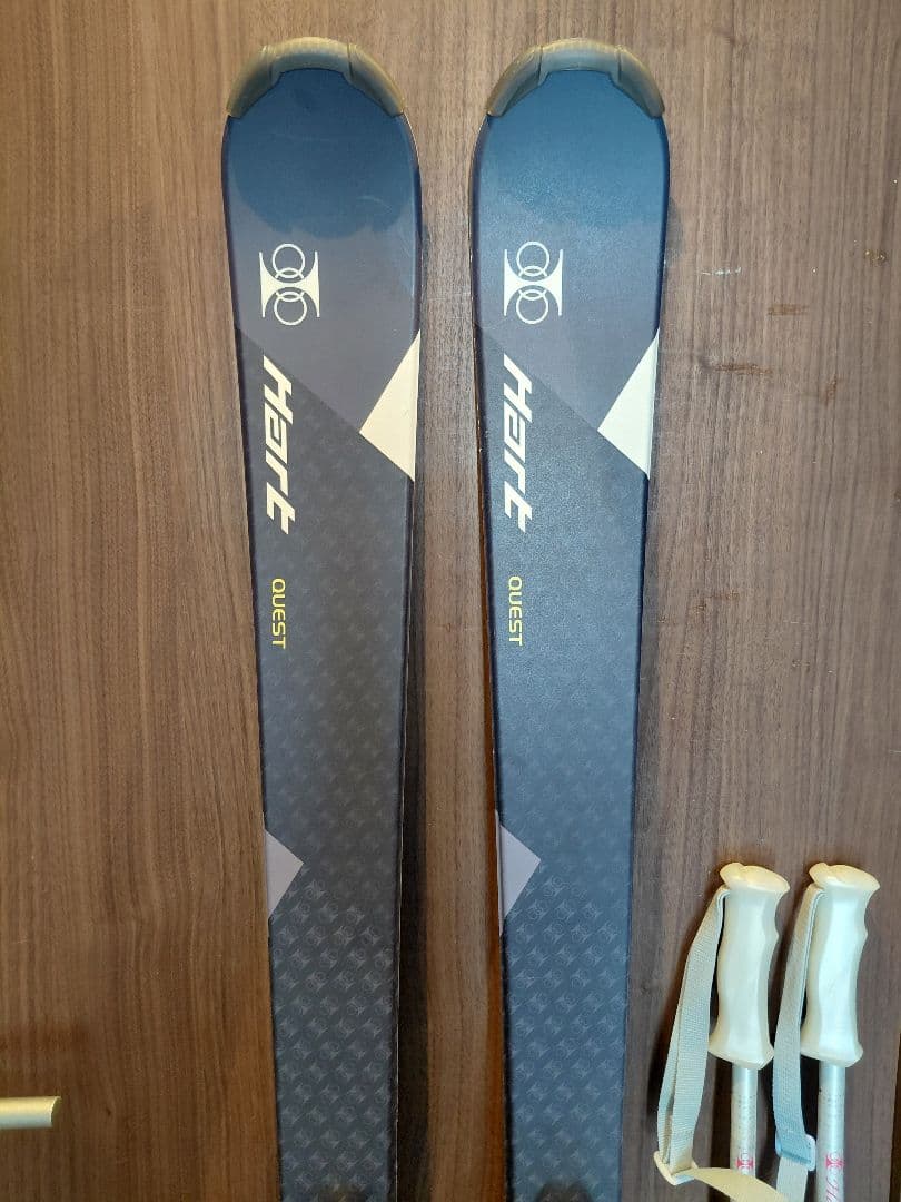高年式‼️HART/レディース用/スキーセット・メンテ・WAX済み✔超軽量‼️
