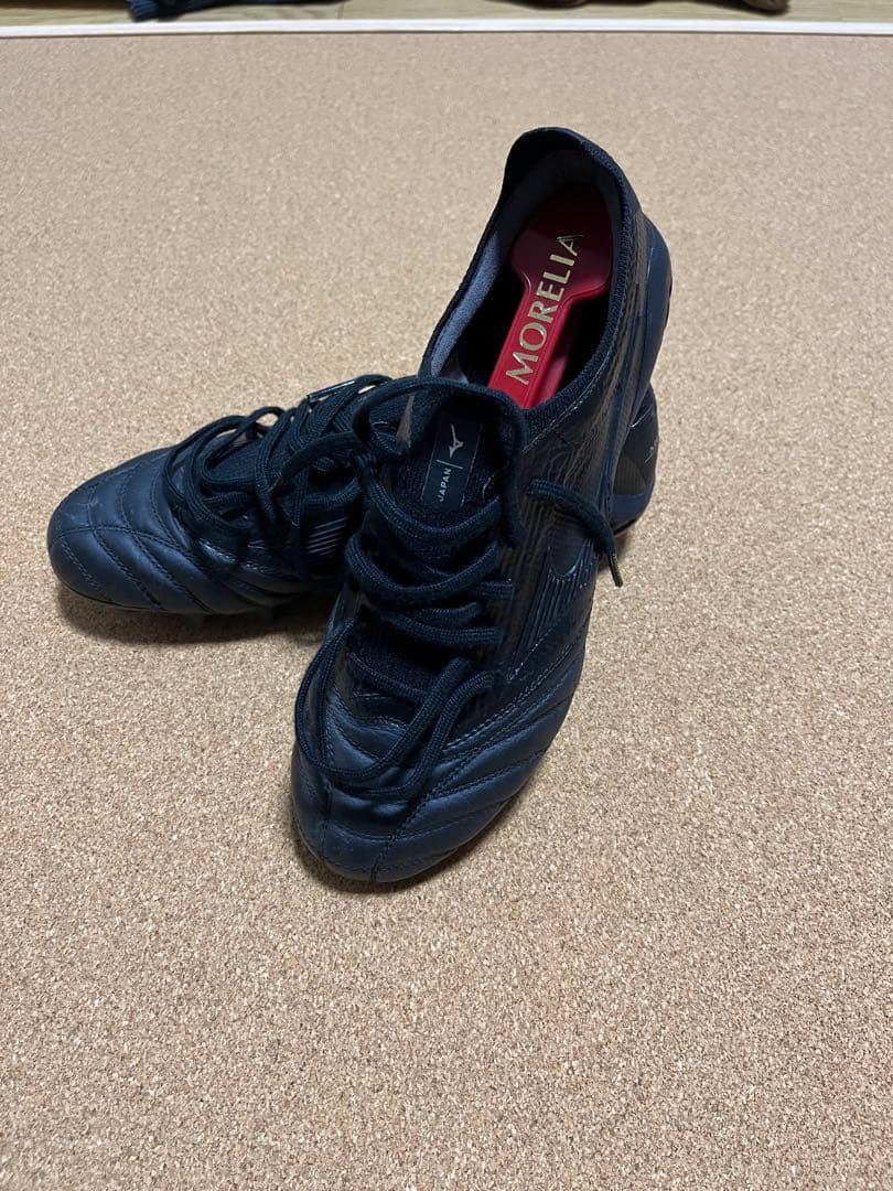 MORELIA NEO β サッカースパイク