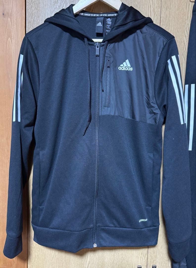 adidas ジャージ上下セット 黒 Mサイズ セットアップ フード パーカー