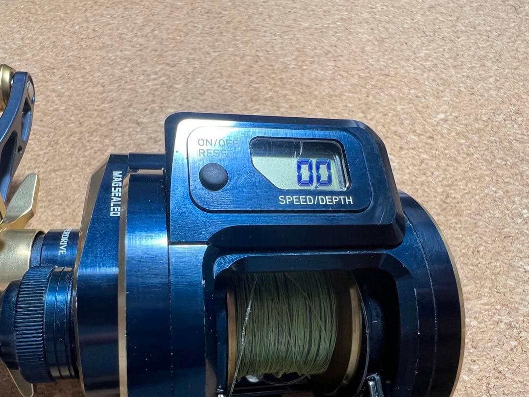 DAIWA SALTIGA IC100L ベイトリール