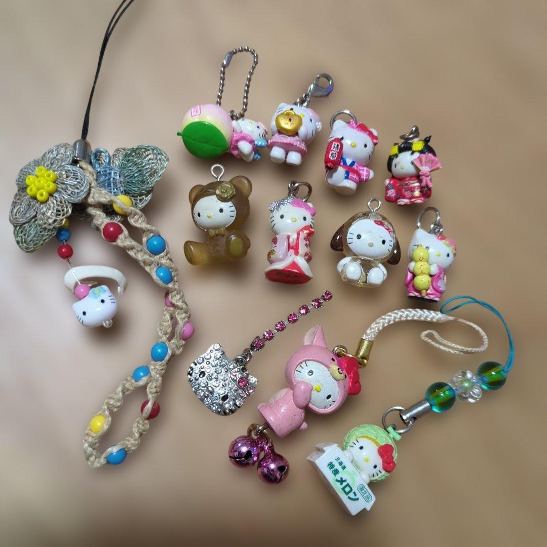 レア キティちゃん ご当地キティ 根付けストラップ キーホルダー セット 12個