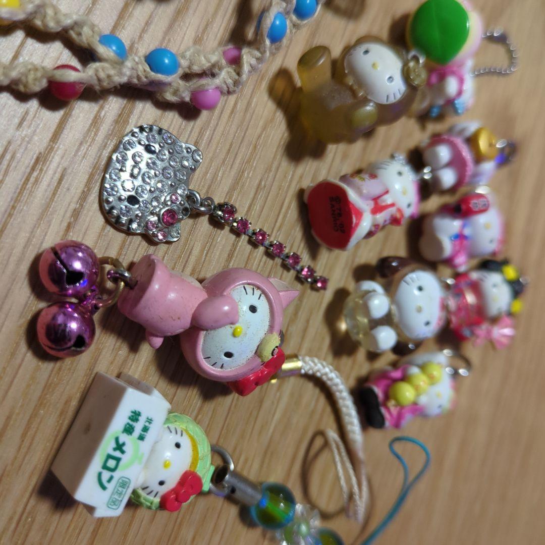 レア キティちゃん ご当地キティ 根付けストラップ キーホルダー セット 12個