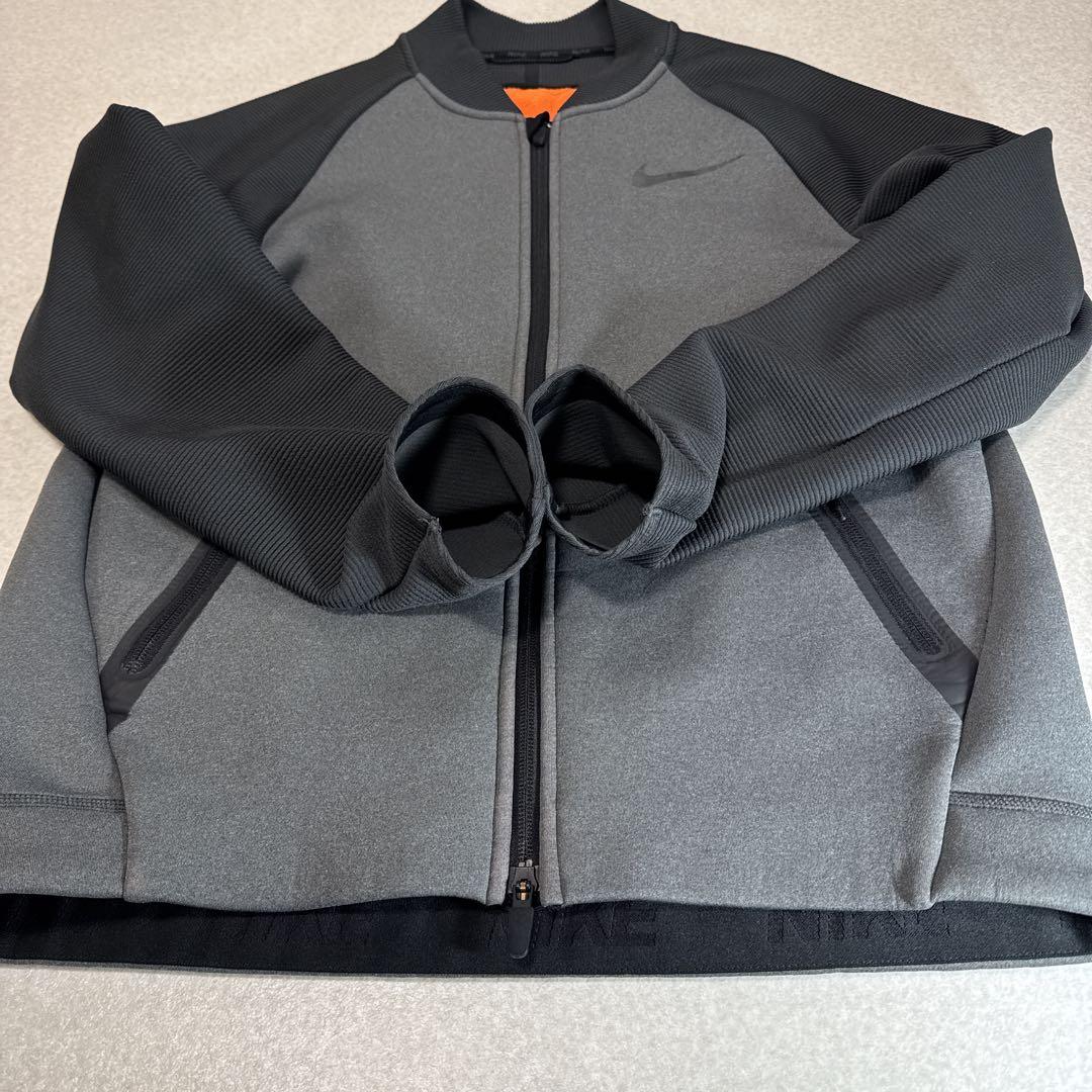 極美品⭐️NIKE THERMA SPHERE MAX L DRI-FIT