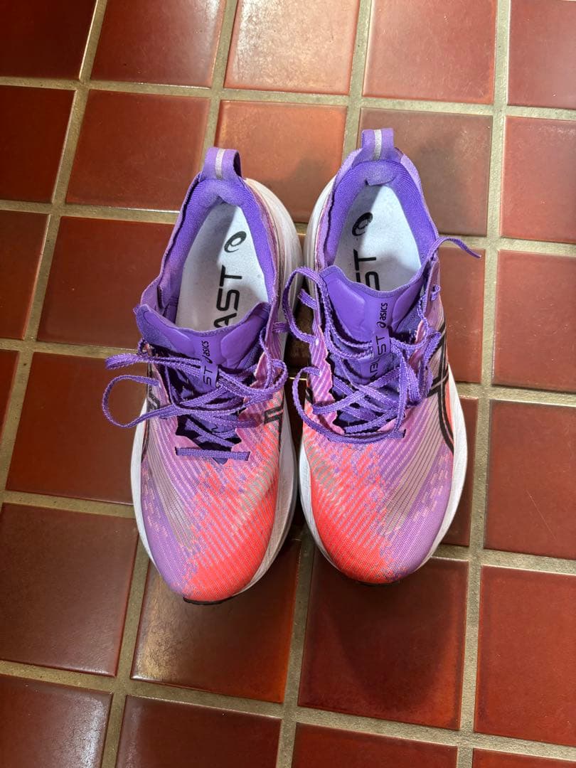 asics アシックス　メガブラスト25.5